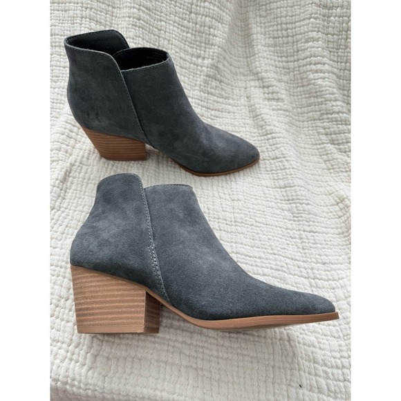 Dolce Vita Daine Gray Suede Bootie Size 8.5 - Picture 4 of 6